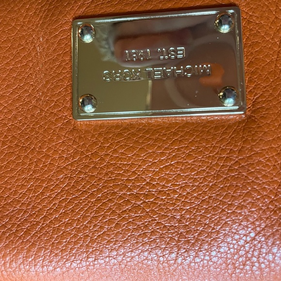 Michael Kors Orange Crossbody Bag - Picture 3 of 6